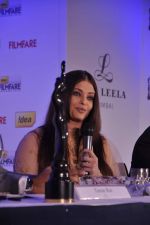 Aishwarya Rai Bachchan announces filmfare awards in Leela Hotel, Mumbai 9th Jan 2013 (127).JPG